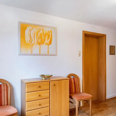 アパート Haus Edith ゲルスフェルト